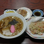 北京 - 定番？半チャンラーメン！