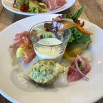 リトルネスト - サラダ仕立ての前菜