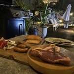 THE ROOF BBQ GARDEN - 