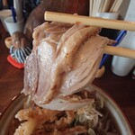 たき山 - 歯ごたえ抜群の親鳥肉