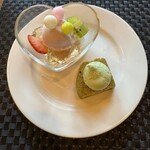 スロー レストラン リード - 