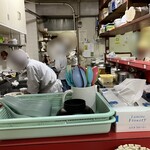 中華そば ますたに - 店内