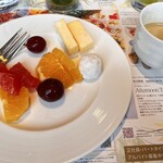 Buffet Restaurant Bridge