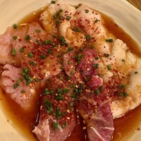 炭火焼肉ホルモン うしごろ 中目黒店 - 