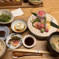 割烹ダイニング波里 - 