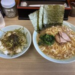 ラーメン 奥津家 - 