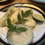 海鮮料理と酒 いくひさ - ごま河豚の白子　天ぷら◎