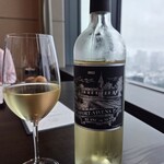 オルクドール・サロン TOKYO - メインの魚にはボルドーの白を合わせてみました