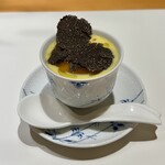 みえ田 - とうもろこしとモッツァレラの茶碗蒸し　ウニ　黒トリュフ