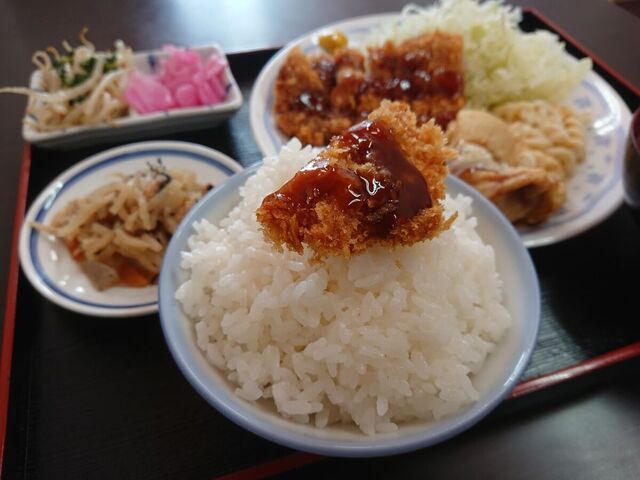 定食 おながま - 高瀬（食堂）の写真