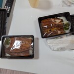 鰻の成瀬 - 料理写真:左が並の松、右が上の松のはず・・5,500円