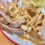 Kotteri Ramen Naritake Makuhari Ten - 醬油芽菜拉麵，肩肉