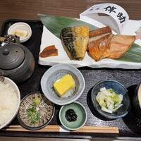高級ブランド干物 『銀座伴助』 銀座本店 - 