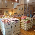 果実香 - 果物がっつり売ってます