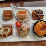 健民ダイニング - どれから食べようか？悩ましい〜♪どれも美味しかった♪