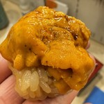 立喰い寿司 あきら - バフンウニ