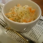 ザ・コーナー ハンバーガー＆サルーン - 自家製コールスローサラダ