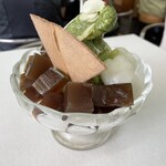 角屋 - 後ろに黒みつ寒天