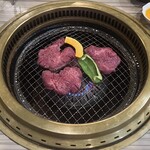 焼肉家けんちゃん - とろろタン 1980円