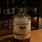バー グレイハウンド - エドラダワー10年はストレートで！
