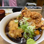 一由そば - 冷やし太そばに ジャンボゲソ天、とり天、ナマ玉子