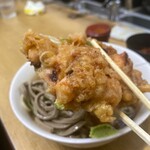 一由そば - さすが名物ジャンボゲソ天 (持ち帰る人も居た)