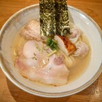 ジャパニーズ ラーメン 五感 - 