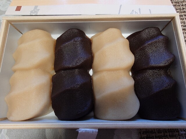 赤福 近鉄百貨店四日市店 - 近鉄四日市/和菓子 | 食べログ