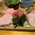 魚善 - マグロ盛り合わせ