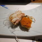 八志希 - 香箱蟹　ズワイガニの雌だそうです。セイコガニともいうそうです。ここまでおつまみ6品