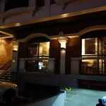 Max's Restaurant - 