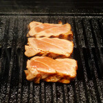 焼うお いし川 - ☆角切りの大トロちゃん☆