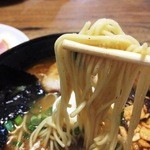 華さくら  - ラーメンの麺