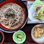 宝谷そば - この天ぷら美味っ
