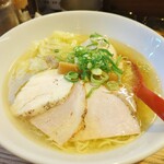 麺屋 翔 本店 - 特製軍鶏塩ラーメン