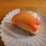 藤岡洋菓子店 - 白桃のタルト