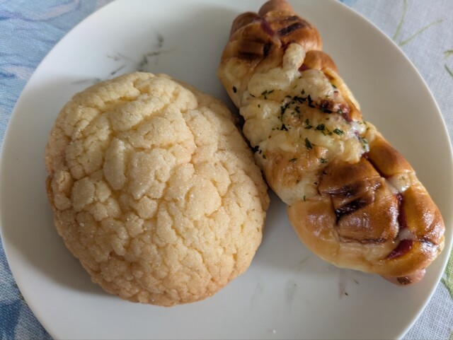 Toho Bakery photo