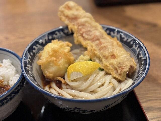 Udon Sakaba Kamatake Ryu Udon Chotto Ippai - Mitsukoshimae