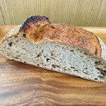 ショウパン アルティザン ベイクハウス - カンパーニュ