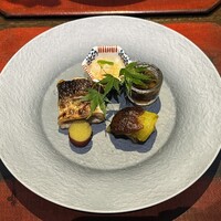 暗闇坂宮下 丸の内店 - 焼物