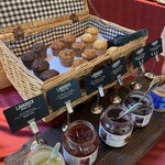 DINING & BAR LAVAROCK - 