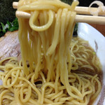 たかさご家 - 麺はこんな感じです。