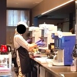 三日月氷菓店 - かき氷を作っている様子～!!( ^o^)ﾉ