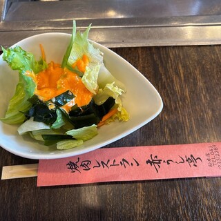 赤うし亭 - 料理写真:セットのサラダ！