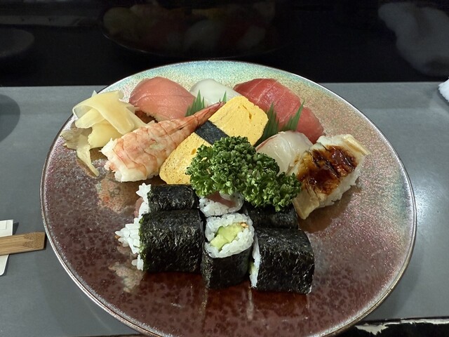 Takara Sushi photo 5