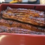 うなぎ亭 友栄 - うな重8,000円
                                肝吸い、お新香付き