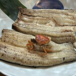 うなぎ亭 友栄 - しら焼御前8,200円
                                肝吸い、お新香付き