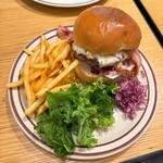 J.S. BURGERS CAFE - ヒッコリースモーク&ベーコンバーガー