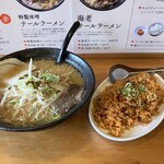 テールラーメンたのしや - 