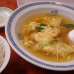 雁飯店 - Aランチのたまごスープ